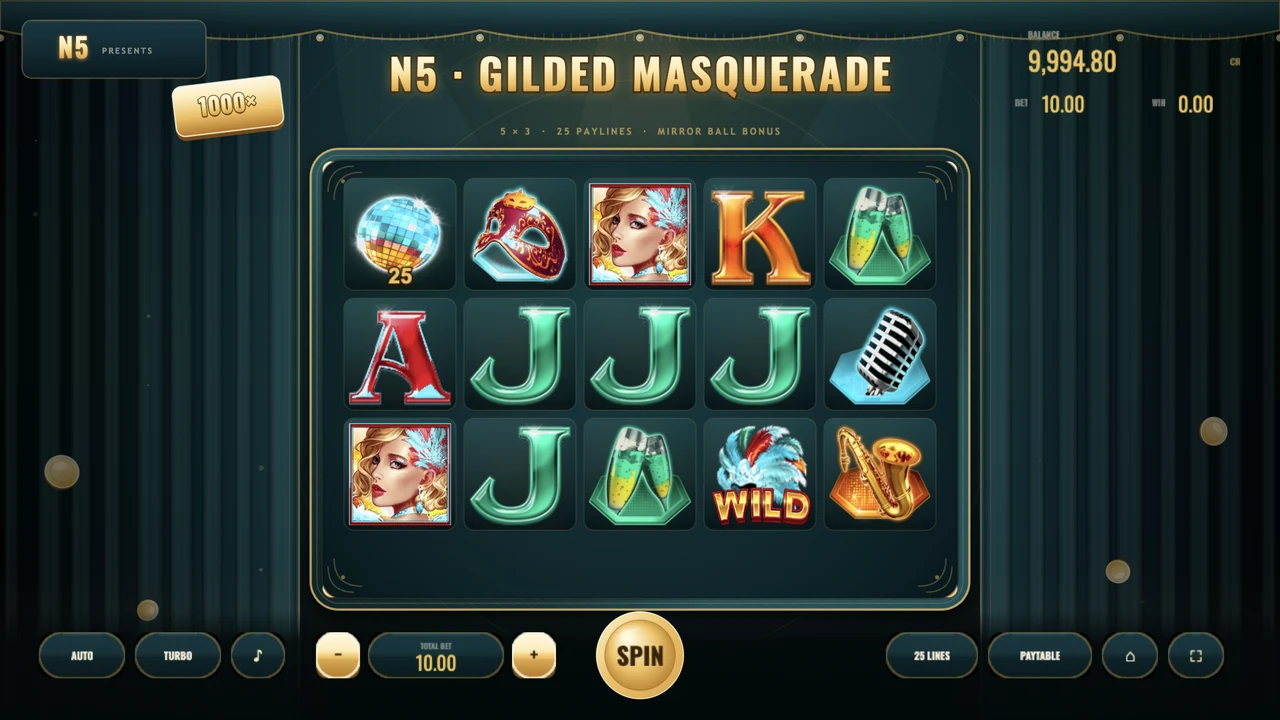 N5 Gilded Masquerade game board with five reels, three rows and gold-framed symbols.